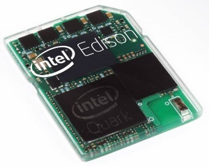 Intelov Edison združuje celoten računalnik na površini kartice SD. 